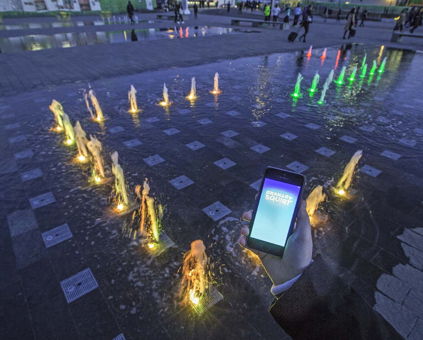 Granary Squirt: control the KX fountains with your mobile - Gasholder1366 x 1099