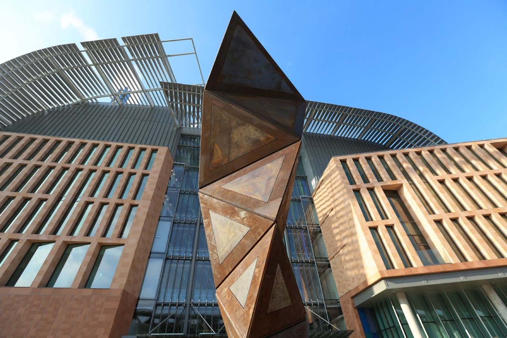 Paradigm at the Francis Crick Institute: one of the tallest public sculptures in central London. All photos: Alex Maguire